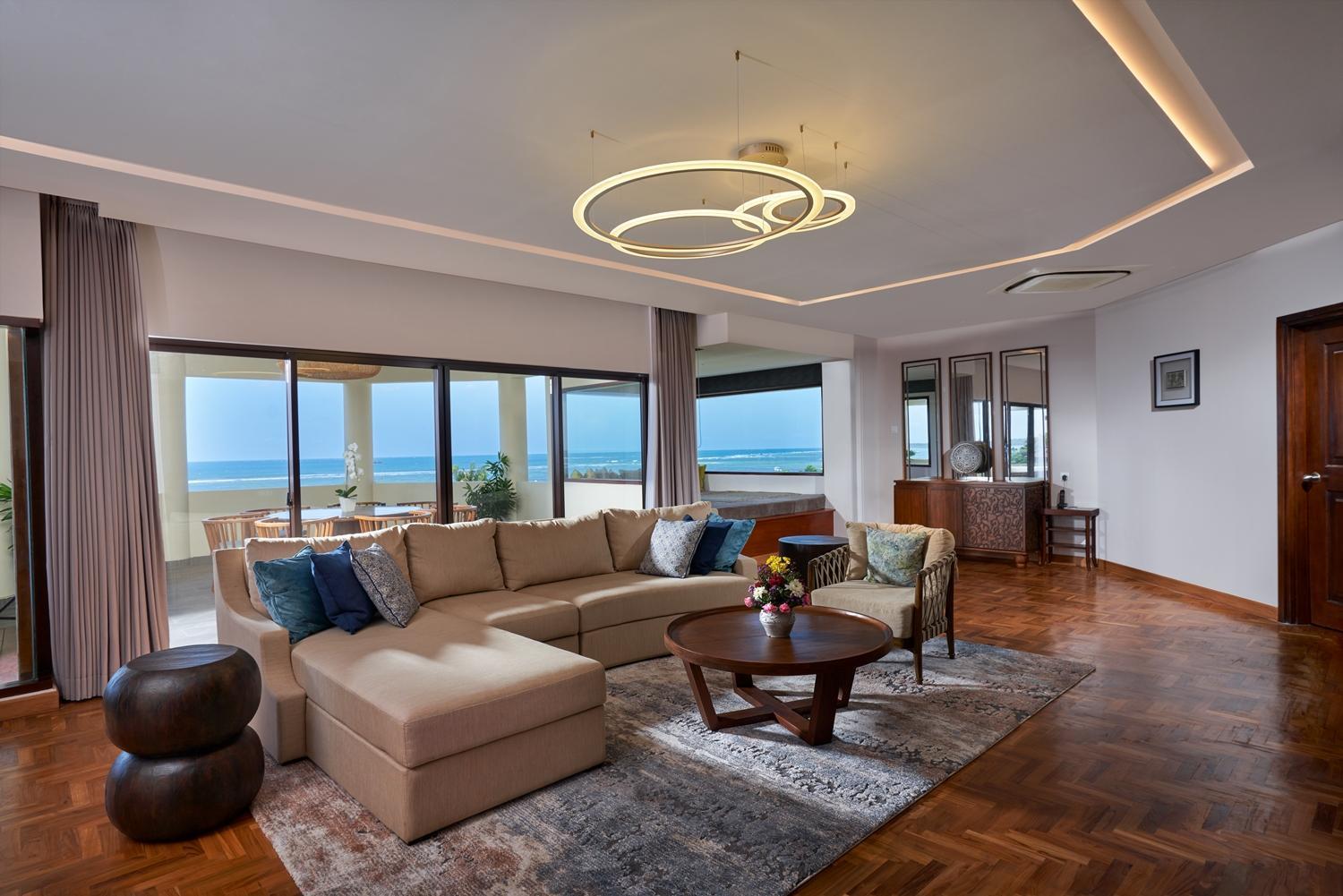 Grand Mirage Resort & Thalasso Bali Νούσα Ντούα Εξωτερικό φωτογραφία The Executive Suite at the Hilton Tel Aviv