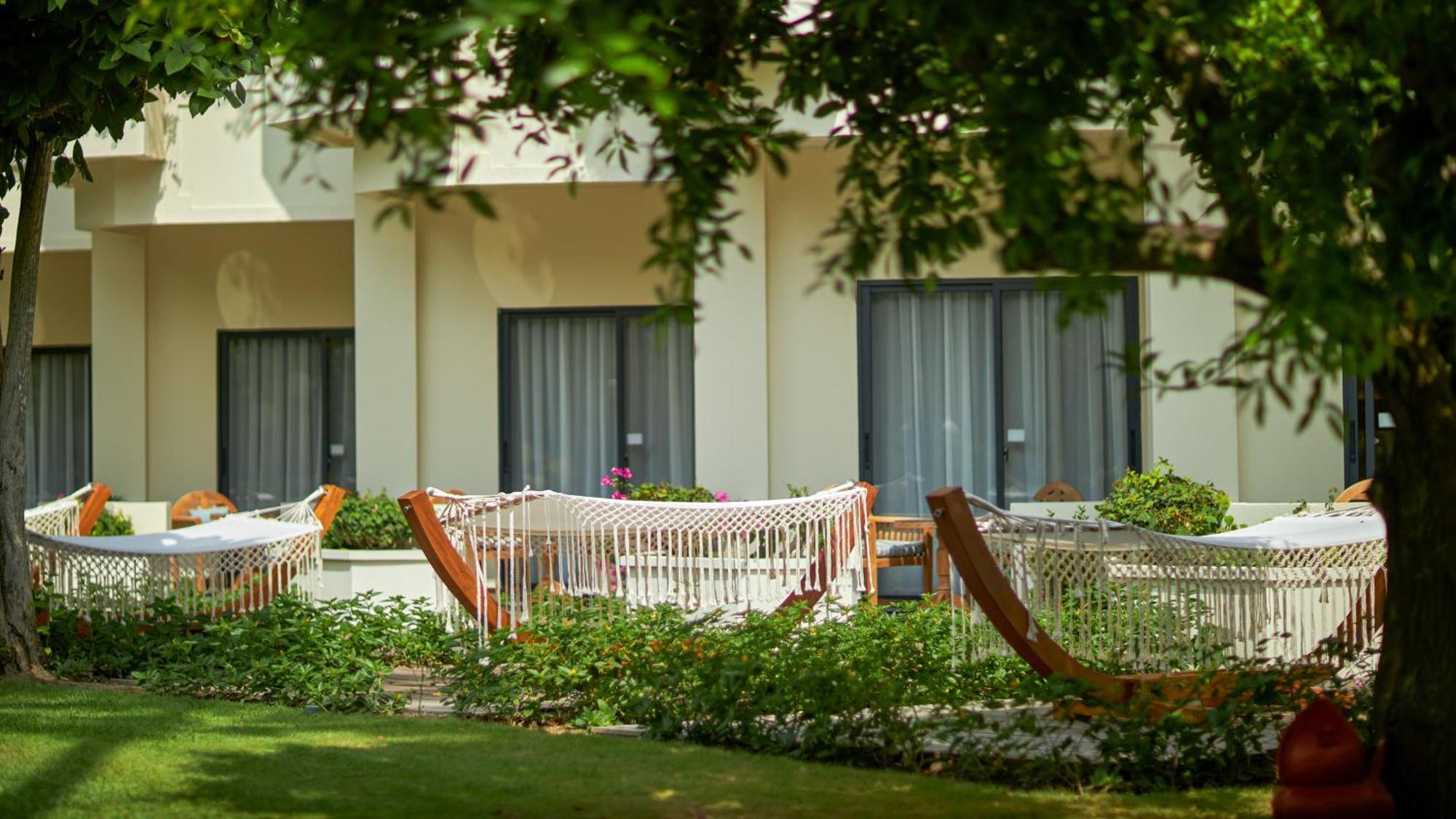 Grand Mirage Resort & Thalasso Bali Νούσα Ντούα Εξωτερικό φωτογραφία The hotel's garden