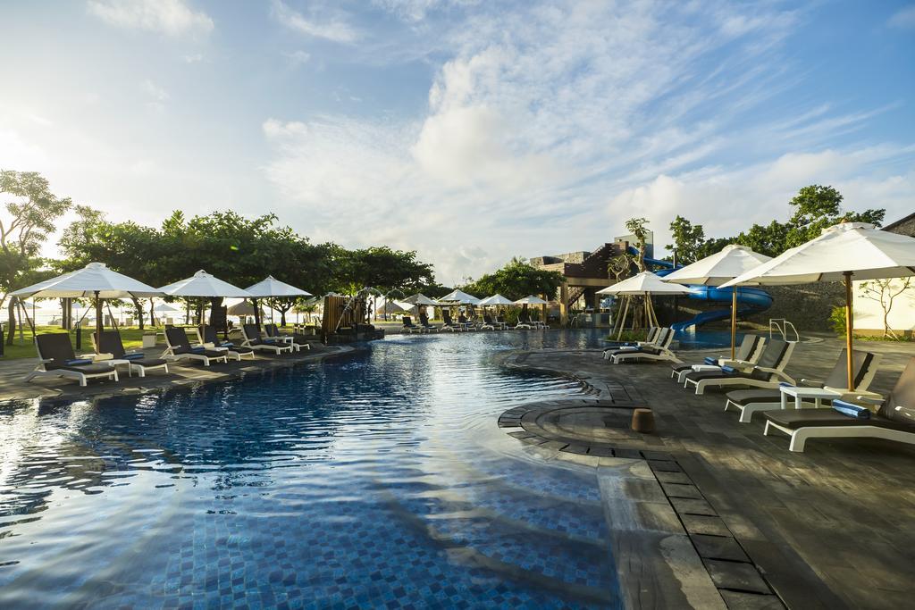 Grand Mirage Resort & Thalasso Bali Νούσα Ντούα Εξωτερικό φωτογραφία The pool at the resort